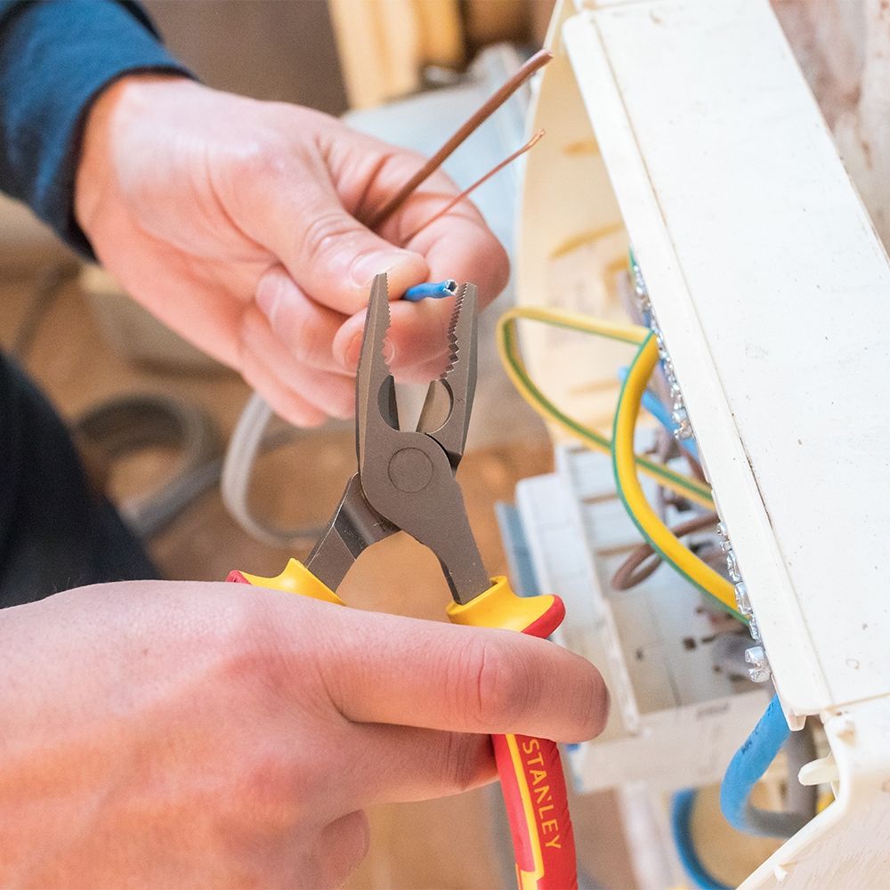 Плоскогубцы электрика MaxSteel VDE комбинированные STANLEY 0-84-000, 165 мм/1000 В