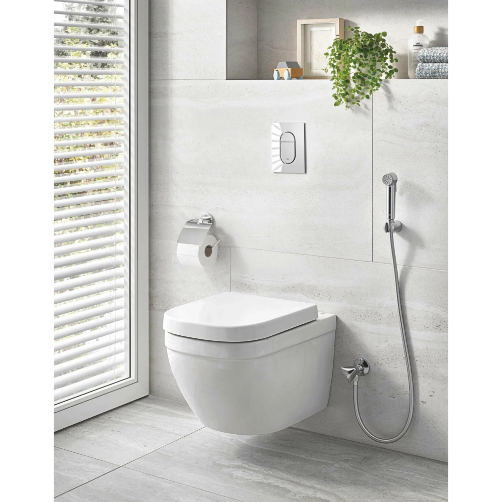 Унитаз подвесной компактный GROHE Euro Ceramic с сиденьем, альпин-белый (NW0354)