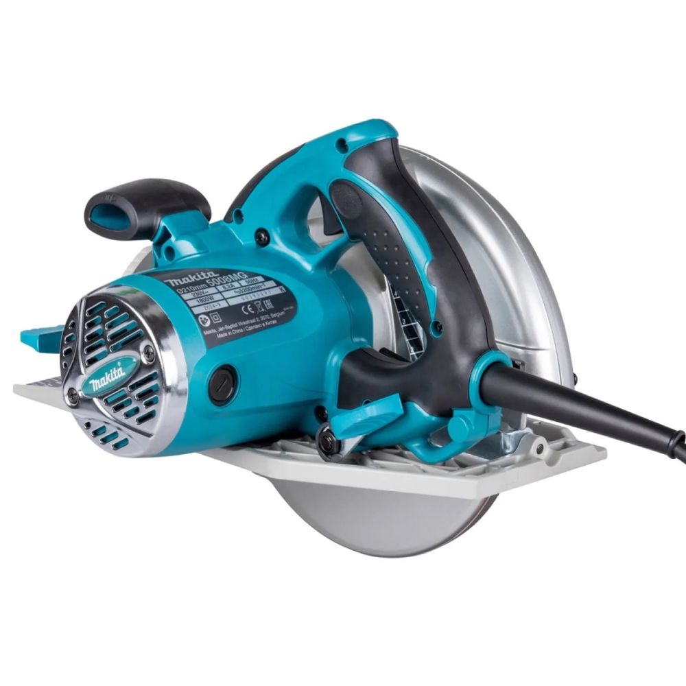 Пила циркулярная Makita 5008MG, 1800 Вт, 210 мм, 5200 об/мин