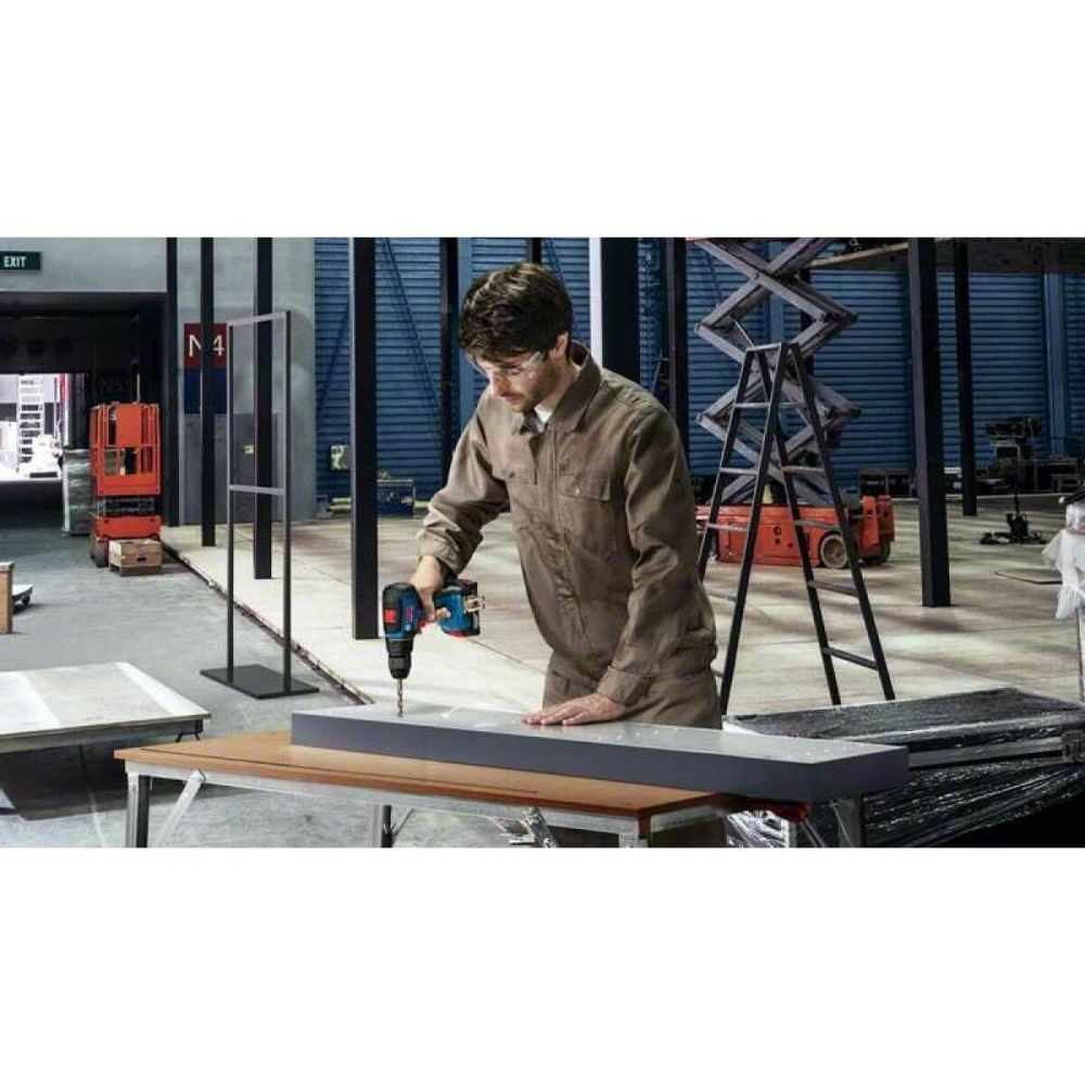 Аккумуляторная дрель-шуруповерт Bosch GSR 18V-50, 18 В, 1800 об/мин, без АКБ и ЗУ (0.601.9H5.006)