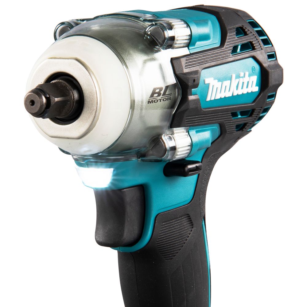 Аккумуляторный ударный гайковерт Makita DTW302Z, 18 В, 300 Нм, 4000 уд/мин, без АКБ и ЗУ
