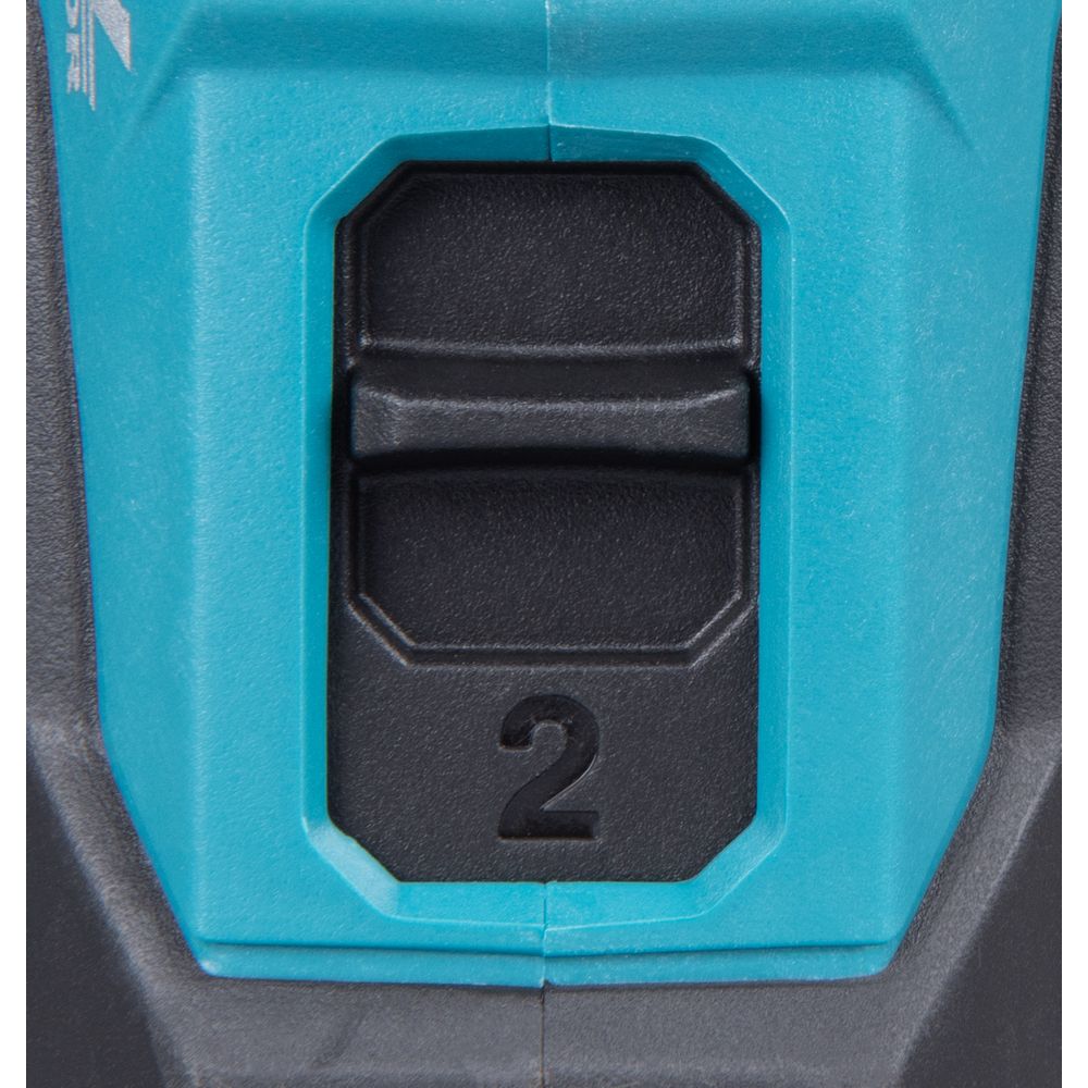 Аккумуляторная ударная дрель-шуруповерт Makita DHP490Z, 18 В, 1900 об/мин, 28500 уд/мин, без АКБ и ЗУ