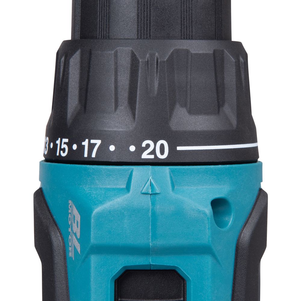 Аккумуляторная ударная дрель-шуруповерт Makita DHP490Z, 18 В, 1900 об/мин, 28500 уд/мин, без АКБ и ЗУ