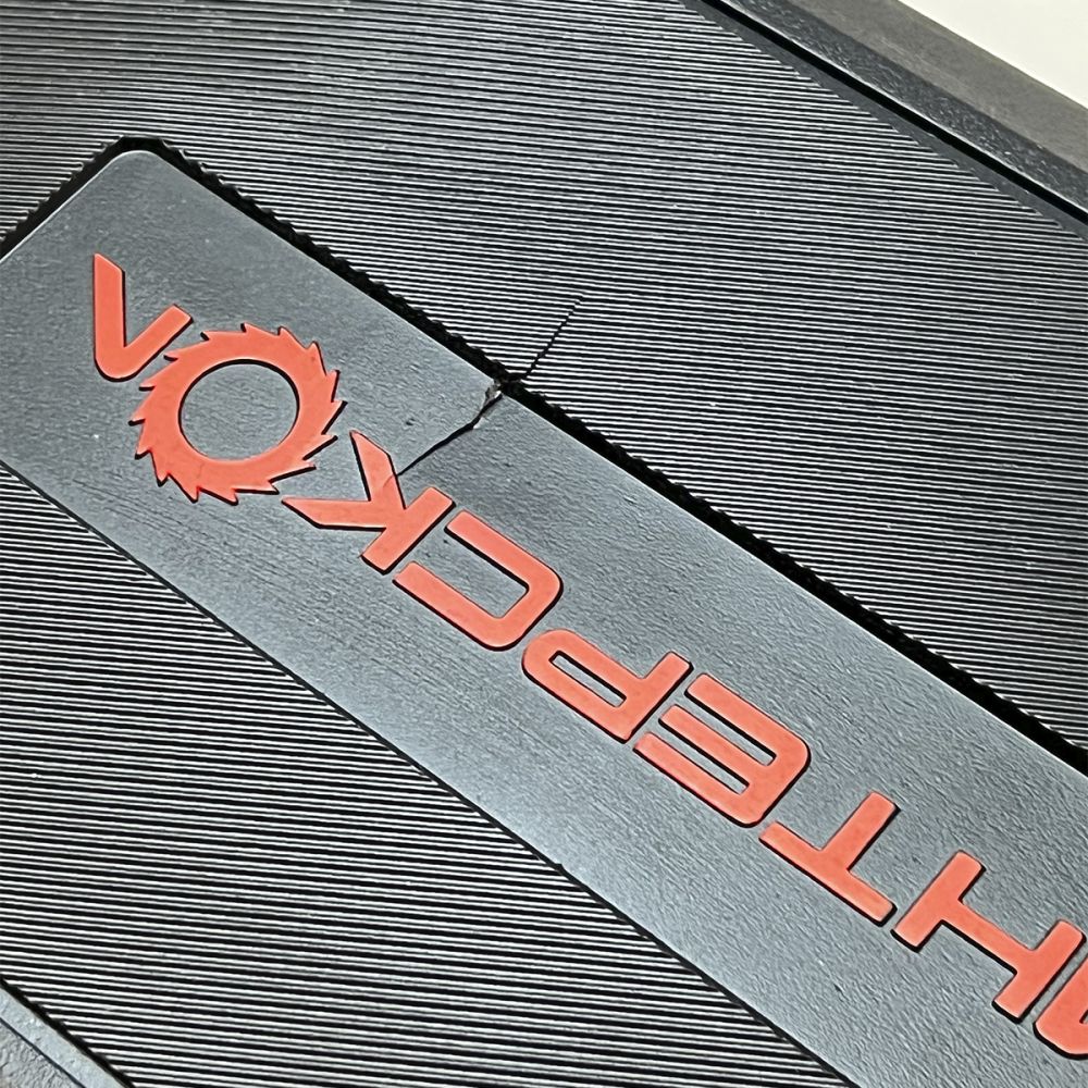 Аккумуляторная угловая шлифмашина ИНТЕРСКОЛ УШМ-125/36ВМЭ, 36 В, 125 мм, 8500 об/мин, c 2 АКБ 2 Ач и ЗУ в кейсе (УЦЕНЕННЫЙ ТОВАР) (956.2.2.70/U)