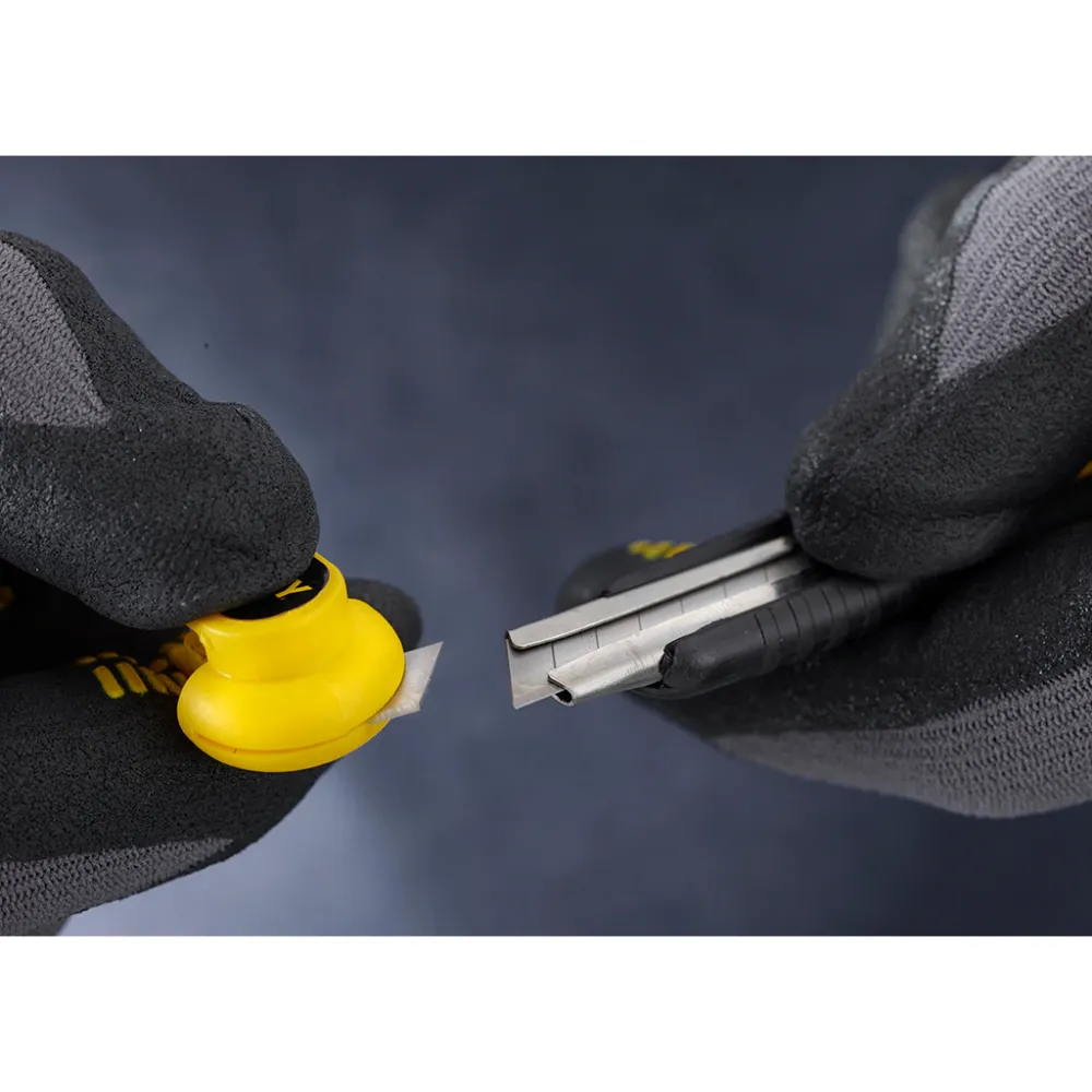 Нож DYNAGRIP MPO STANLEY 0-10-409, с 9,5-мм лезвием с отламывающимися сегментами 135 X 9,5 мм