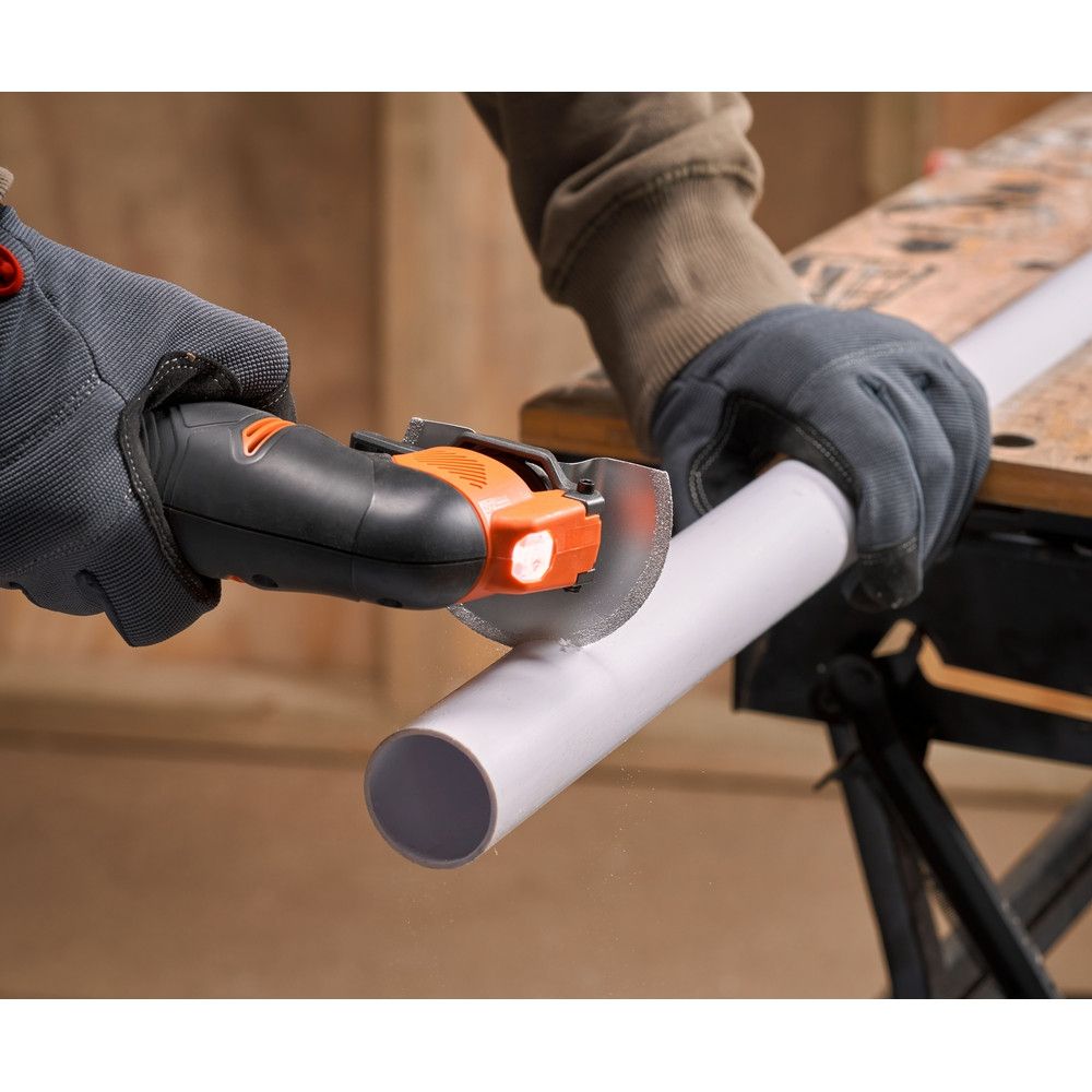 Мультифункциональнай инструмент (реноватор) BLACK+DECKER BDCOS18D1K, 18В, АКБ 2Ач, З/У 1А, 20 аксессуаров, кейс