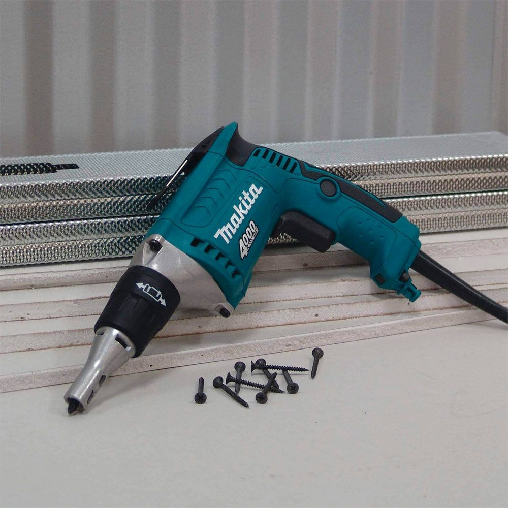 Шуруповерт Makita FS4000, 570 Вт, 16 Нм, 4000 об/мин