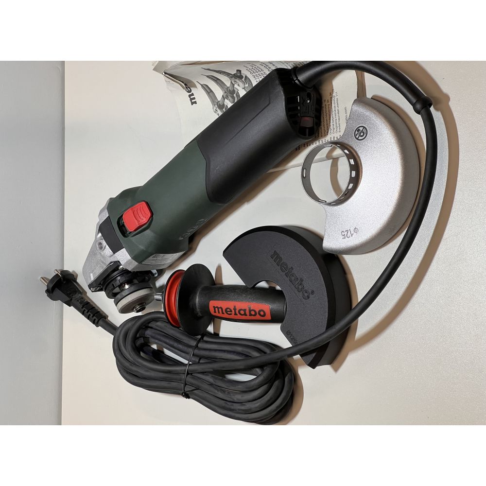 Угловая шлифмашина Metabo WE 17-125 Quick, 1700 Вт, 125 мм, 11000 об/мин, (УЦЕНЕННЫЙ ТОВАР) (600515000/U)
