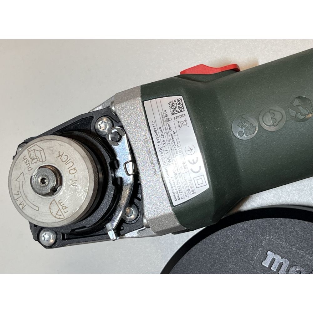 Угловая шлифмашина Metabo WE 17-125 Quick, 1700 Вт, 125 мм, 11000 об/мин, (УЦЕНЕННЫЙ ТОВАР) (600515000/U)