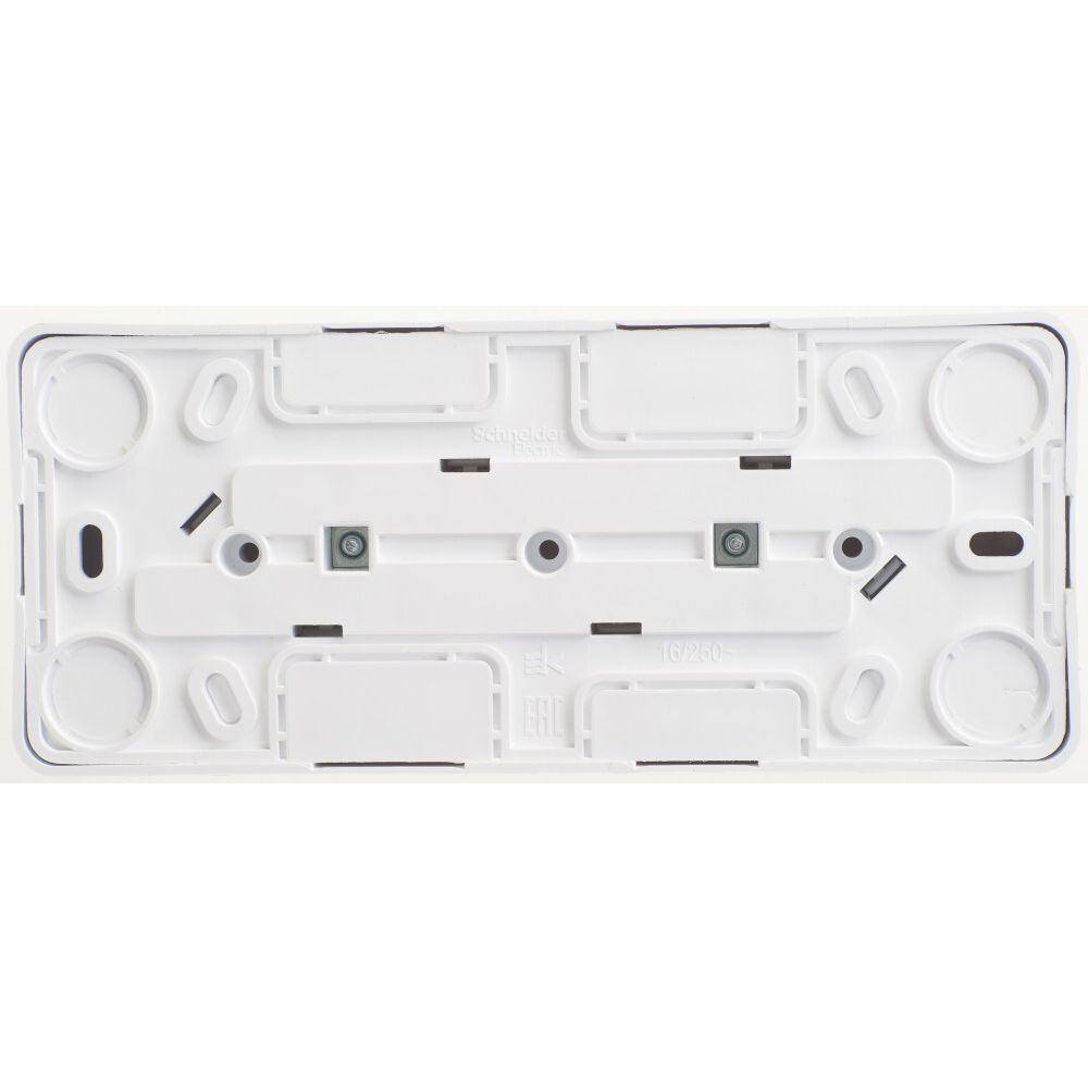 Розетка тройная без заземления 16А Systeme Electric (Schneider Electric) Etude, белый PA16-009B