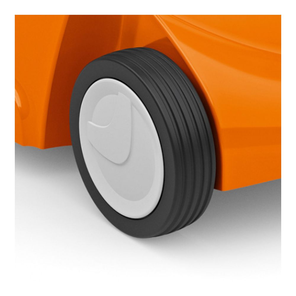 Аэратор Stihl RLE 240, 1500 Вт, 34 см, 62910115615 + набор Care&Clean, 07825168600