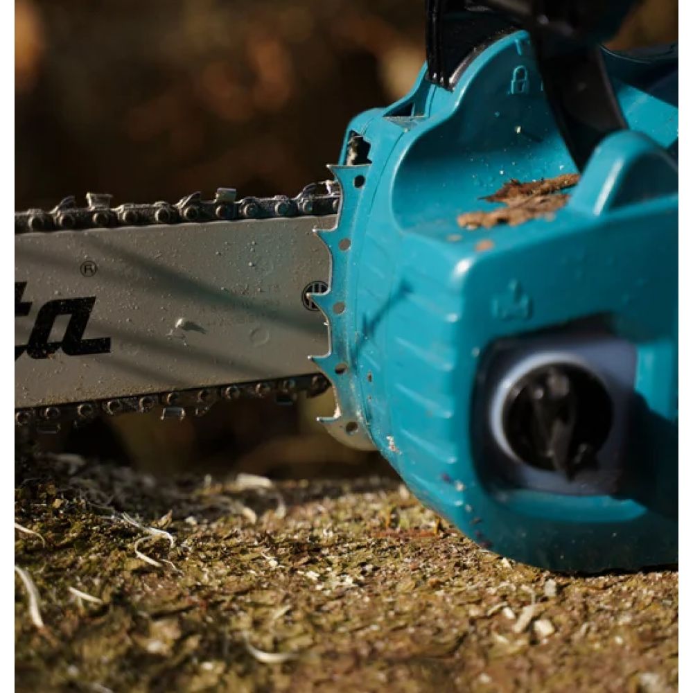 Аккумуляторная цепная пила Makita DUC355PT2, 18 В, 35 см, с 2 АКБ и ЗУ