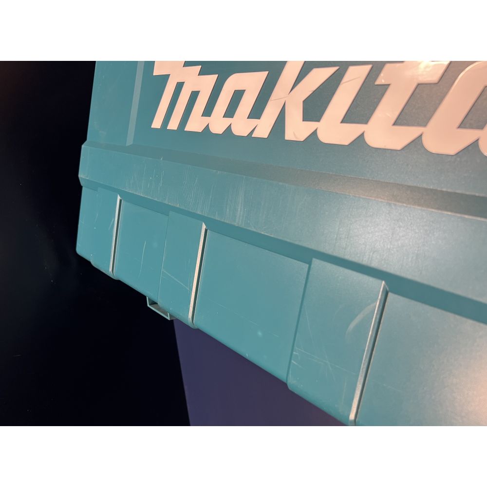 Перфоратор Makita HR4013C, 1100 Вт, 8 Дж, 2900 уд/мин, (УЦЕНЕННЫЙ ТОВАР) (HR4013C/U)
