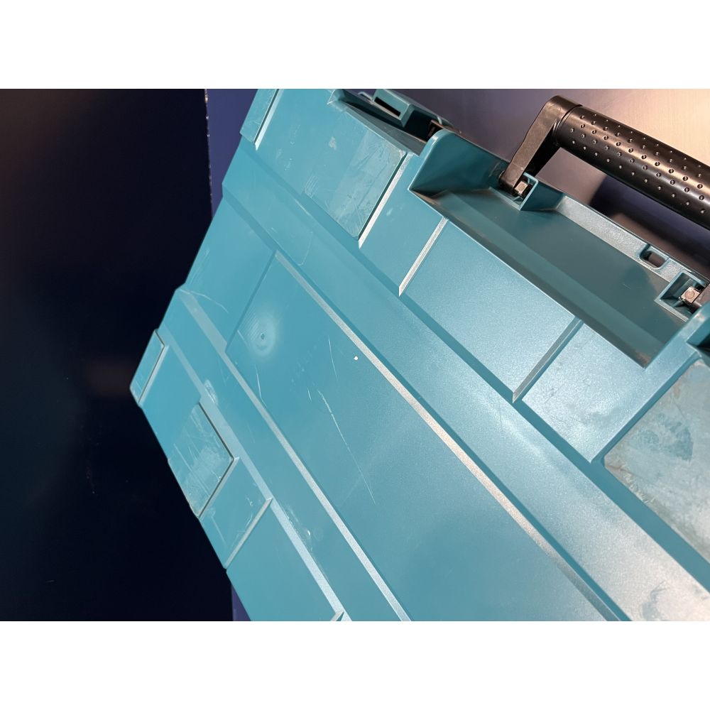 Перфоратор Makita HR4013C, 1100 Вт, 8 Дж, 2900 уд/мин, (УЦЕНЕННЫЙ ТОВАР) (HR4013C/U)