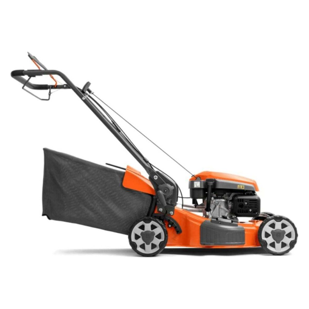 Газонокосилка Husqvarna LC 151S, самоходная, 166 см³, 2.7 кВт, травосборник 65 л, 9704884-01