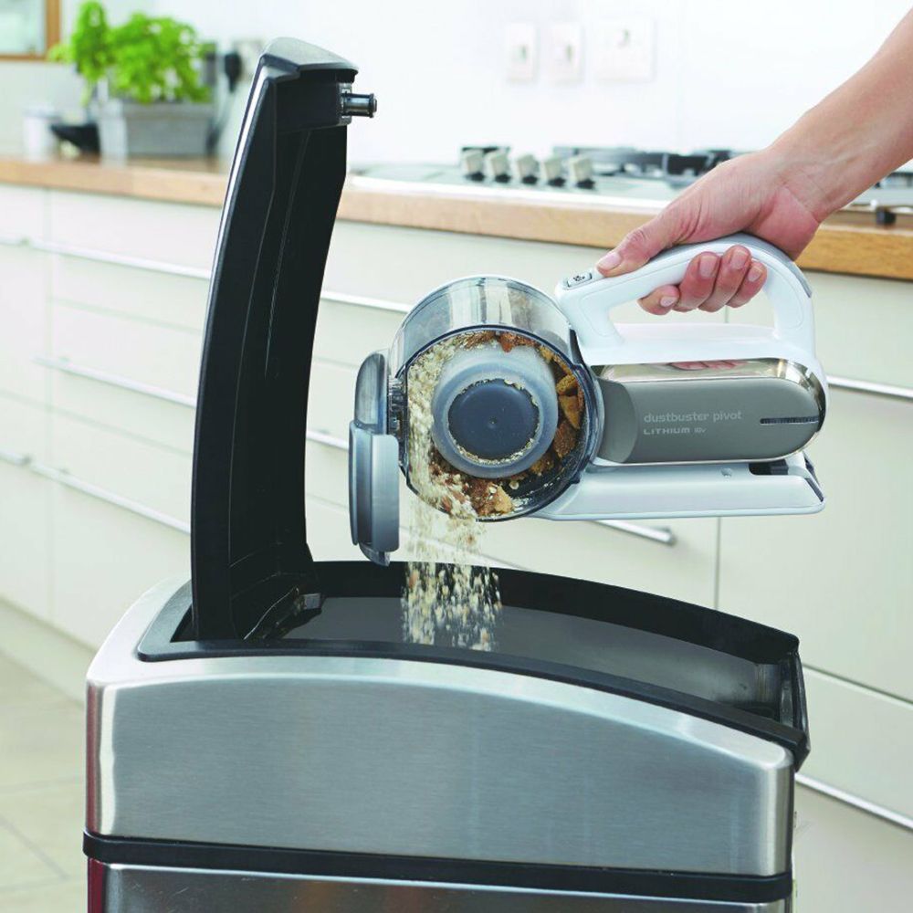 Аккумуляторный пылесос BLACK+DECKER PV1820L