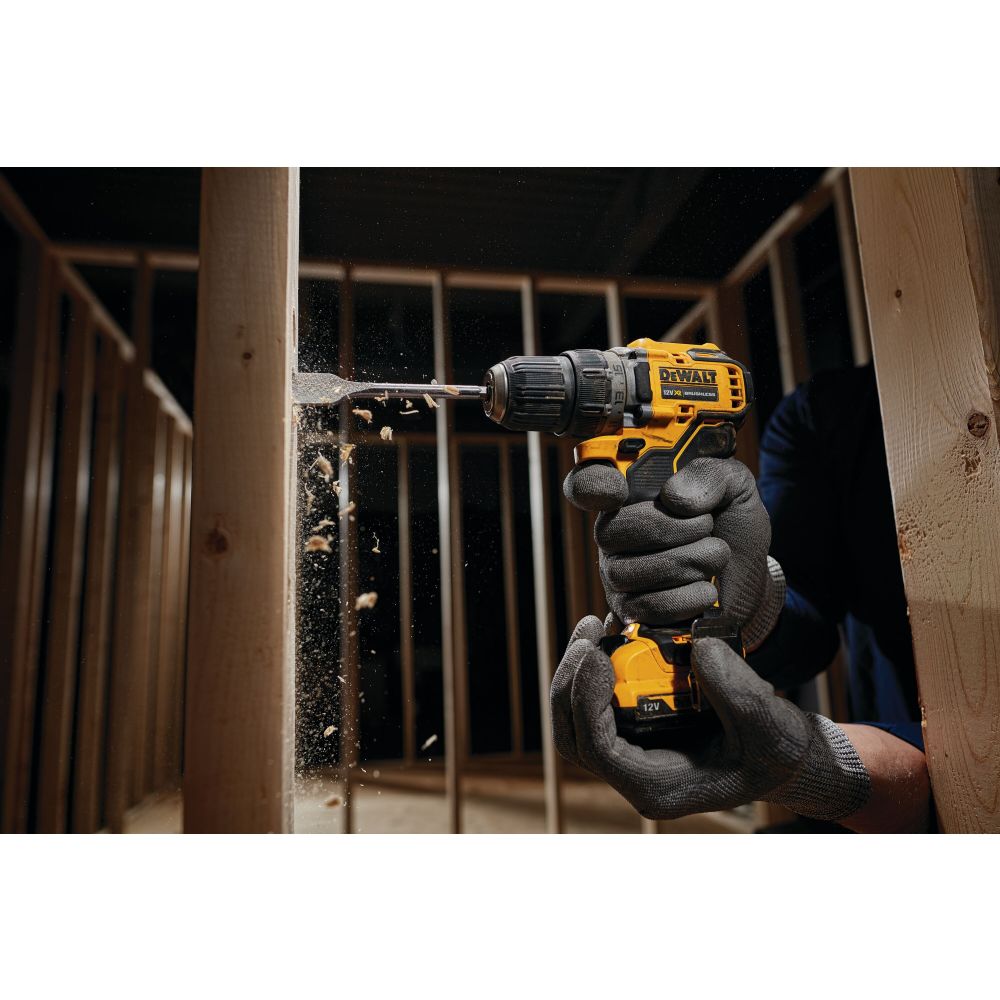 Аккумуляторная дрель-шуруповерт DEWALT DCD701L1, 12 В, 1500 об/мин, с АКБ 5 Ач и ЗУ (DCD701L1N-XJ)
