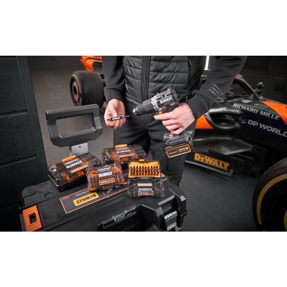 Набор бит DEWALT McLaren Limited Edition DT70900T, PH/PZ/Torx, 25 мм, 32 шт., в кейсе (DT70900T-QZ)