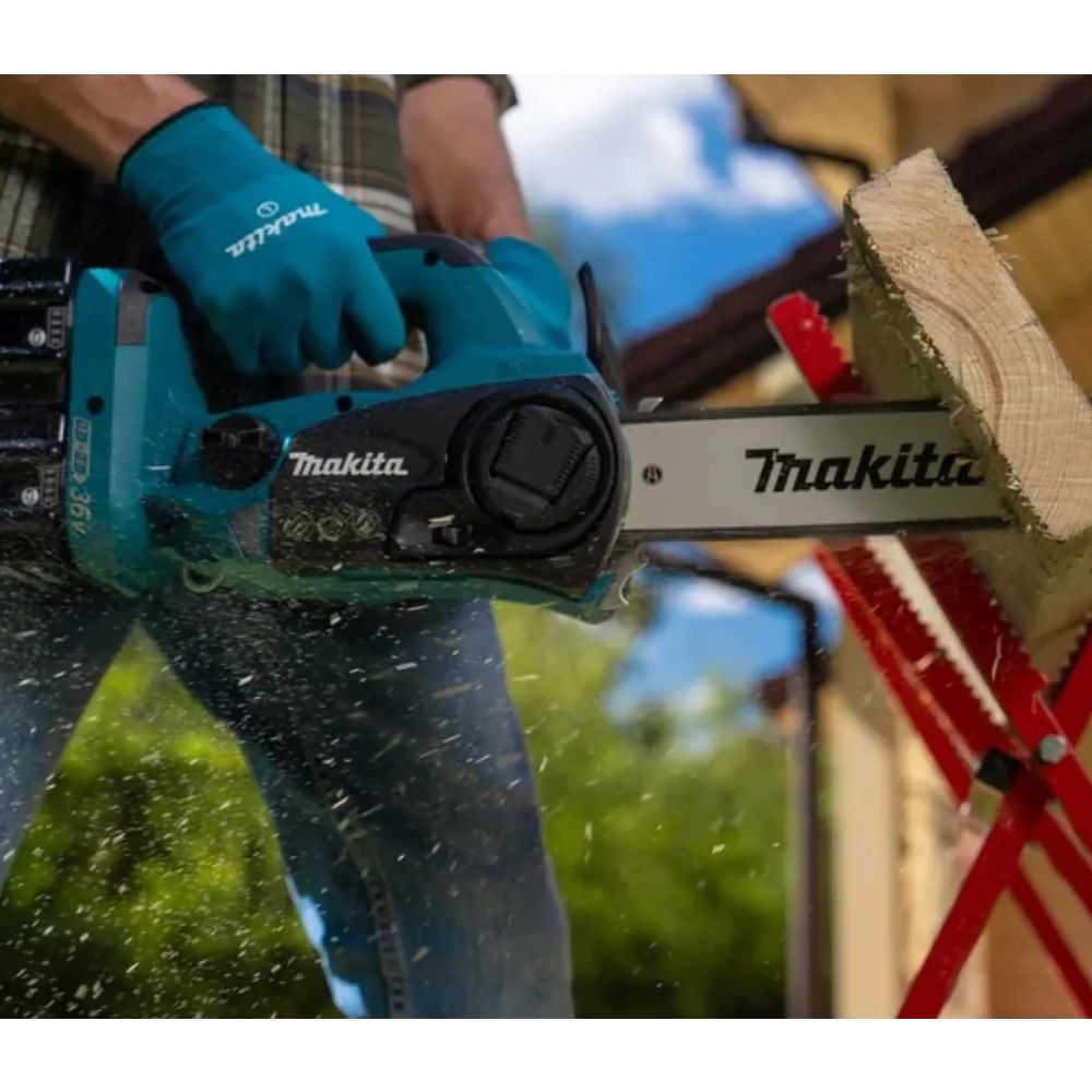 Аккумуляторная цепная пила Makita DUC302Z, 2x18 В, 30 см, без АКБ и ЗУ
