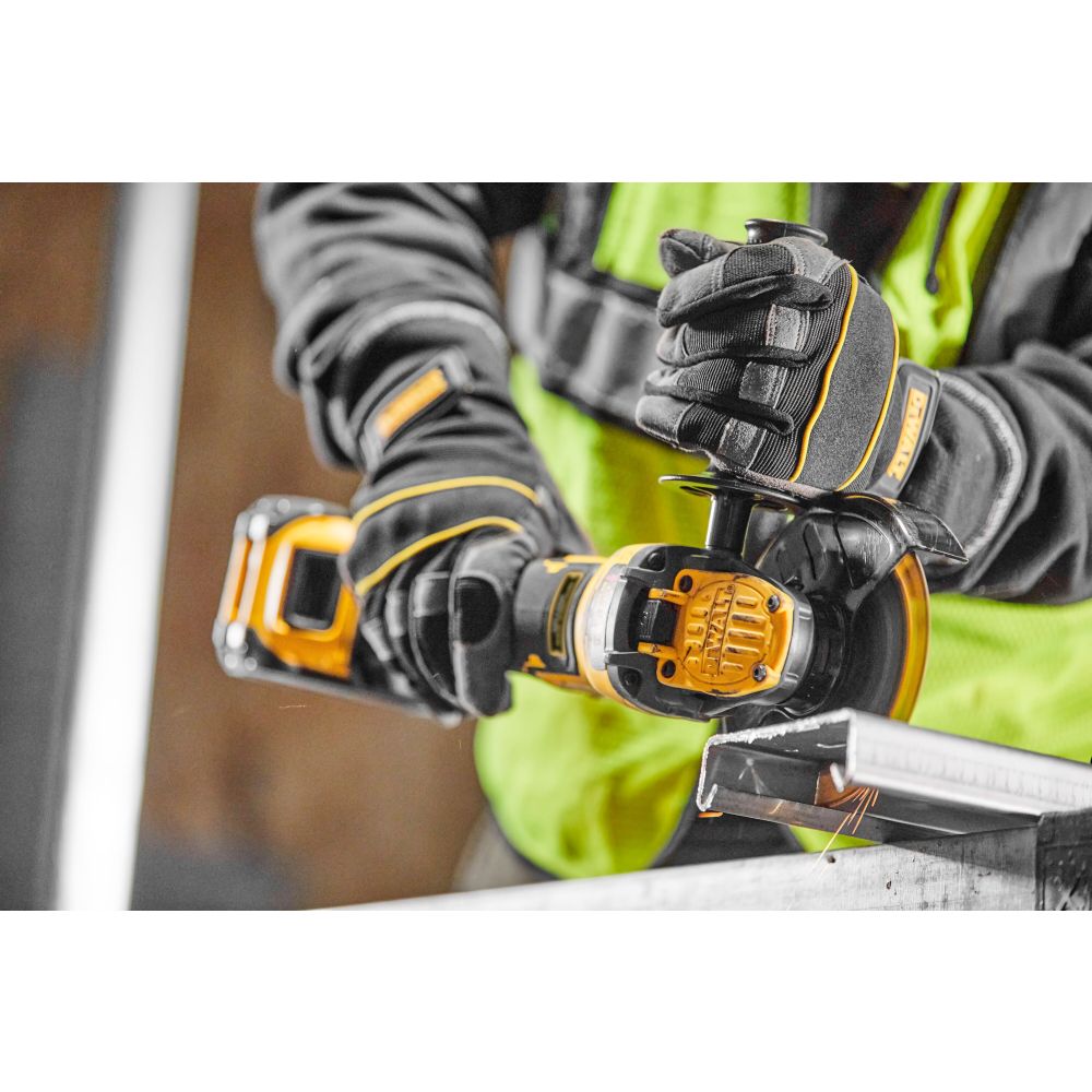 Аккумуляторная угловая шлифмашина DEWALT DCG409VST1, 18/54 В, 125 мм, 9000 об/мин, с АКБ 6 Ач и ЗУ, в кейсе TSTAK (DCG409VST1-QW)