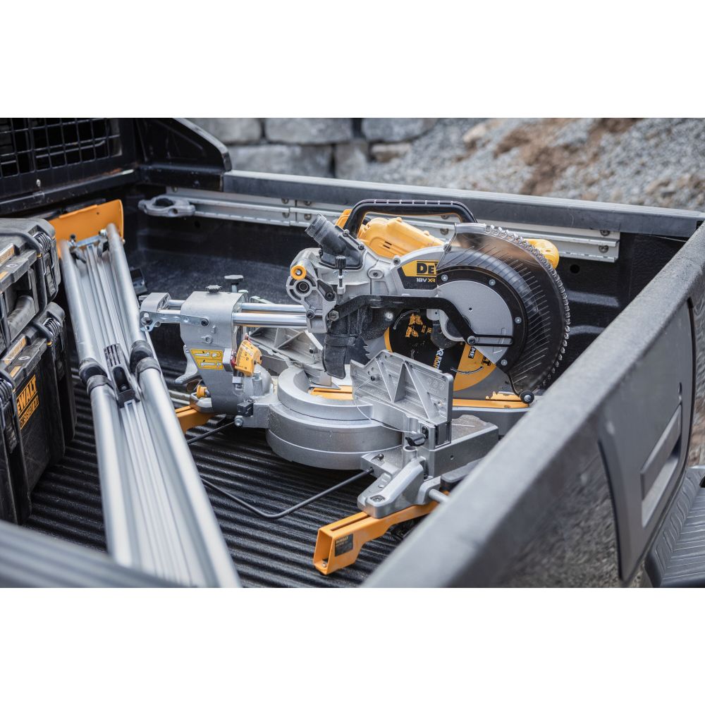 Аккумуляторная торцовочная пила DEWALT DCS782N, 54 В, 305 мм, 3800 об/мин, без АКБ и ЗУ (DCS782N-XJ)