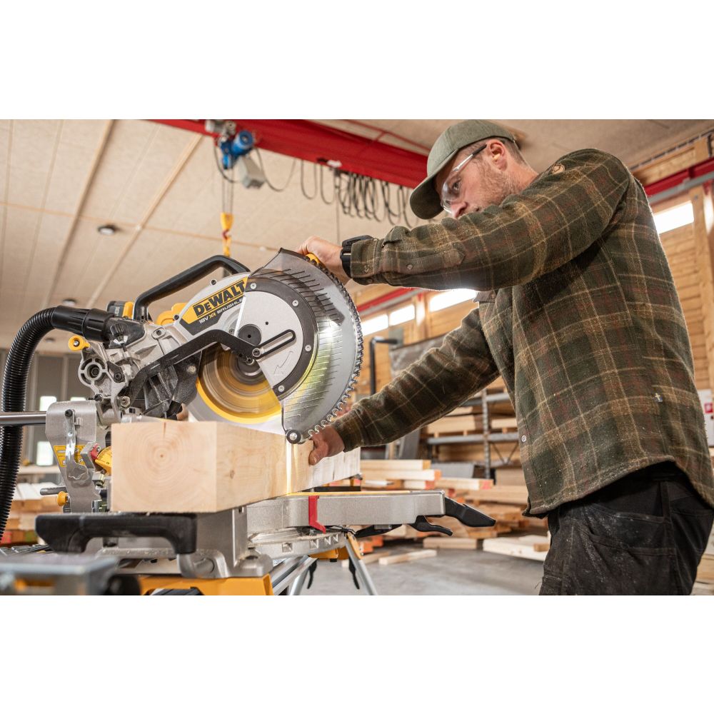 Аккумуляторная торцовочная пила DEWALT DCS782N, 54 В, 305 мм, 3800 об/мин, без АКБ и ЗУ (DCS782N-XJ)