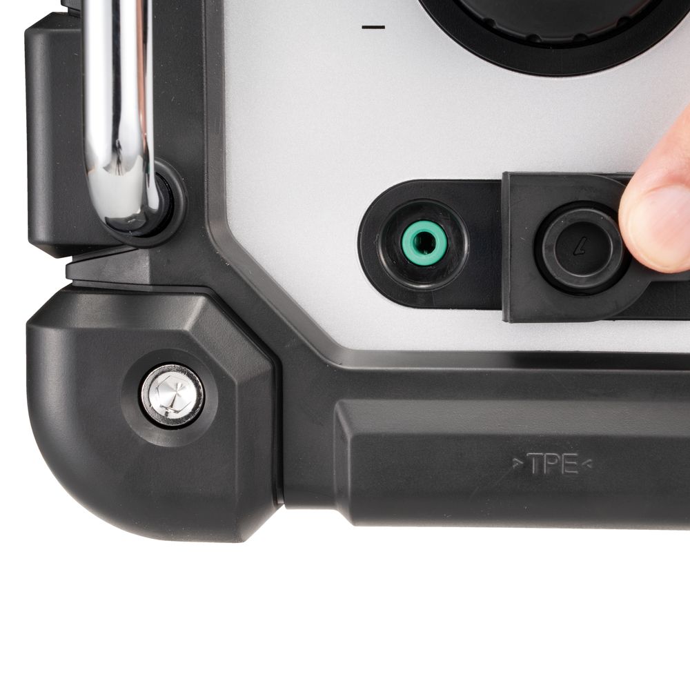 Аккумуляторный радиоприемник Makita LXT, 18 В, с возможностью работы от сети, без АКБ и ЗУ, DMR116N