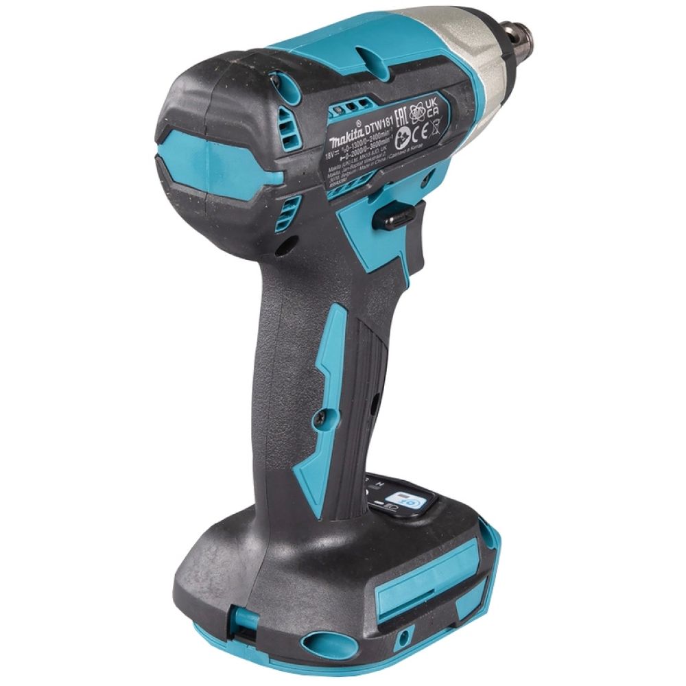 Аккумуляторный ударный гайковерт Makita DTW181, 18 В, 210 Нм, 3600 уд/мин, с АКБ 3 Ач и ЗУ (DTW181P1Z)
