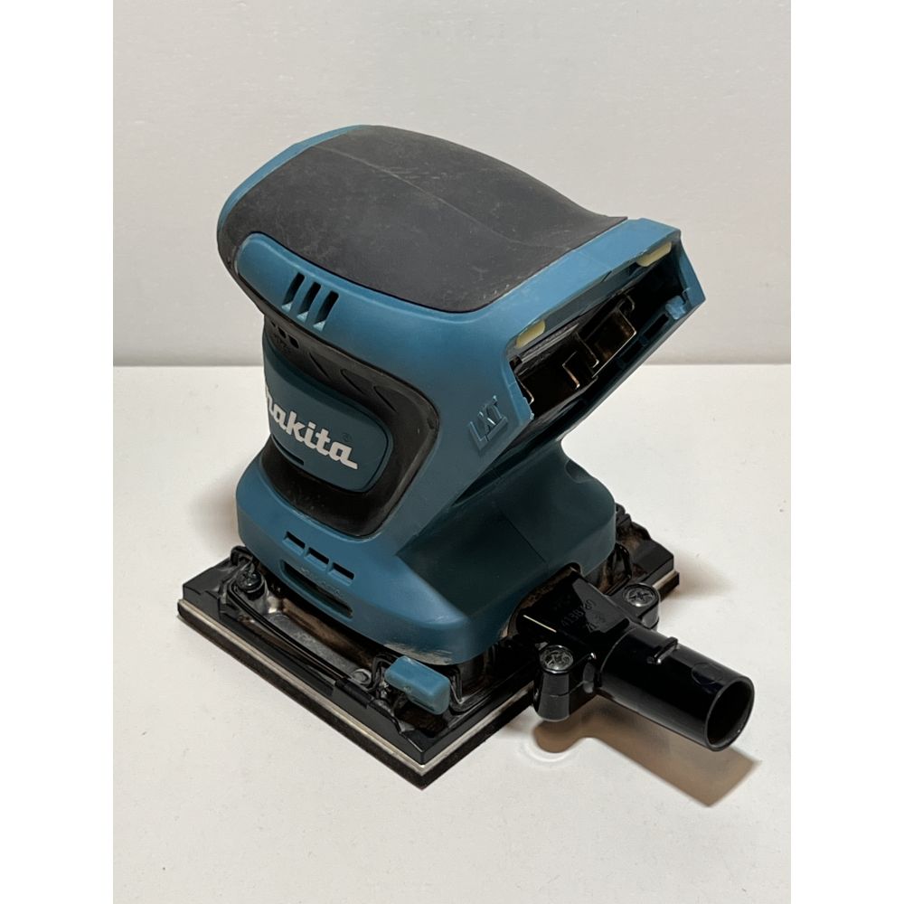Аккумуляторная шлифовальная машина Makita DBO480Z, 18 В, 102х112 мм, 14000 об/мин, без АКБ и ЗУ (УЦЕНЕННЫЙ ТОВАР) (DBO480Z/BU)