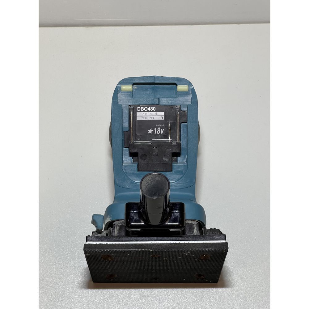 Аккумуляторная шлифовальная машина Makita DBO480Z, 18 В, 102х112 мм, 14000 об/мин, без АКБ и ЗУ (УЦЕНЕННЫЙ ТОВАР) (DBO480Z/BU)