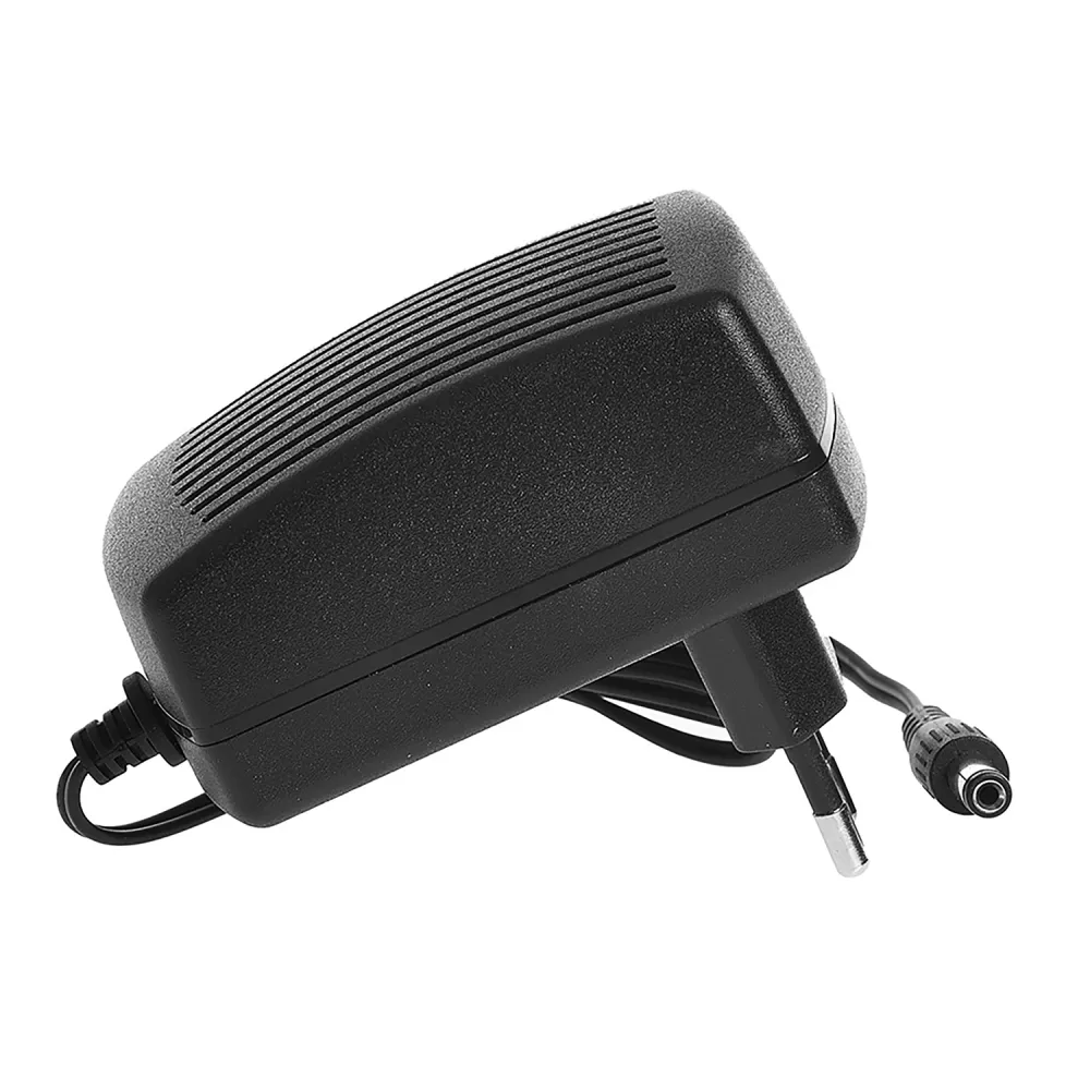 Зарядное устройство ИНТЕРСКОЛ ЗУ-1,5/12, 12 В, 1.5 А (2401.014)