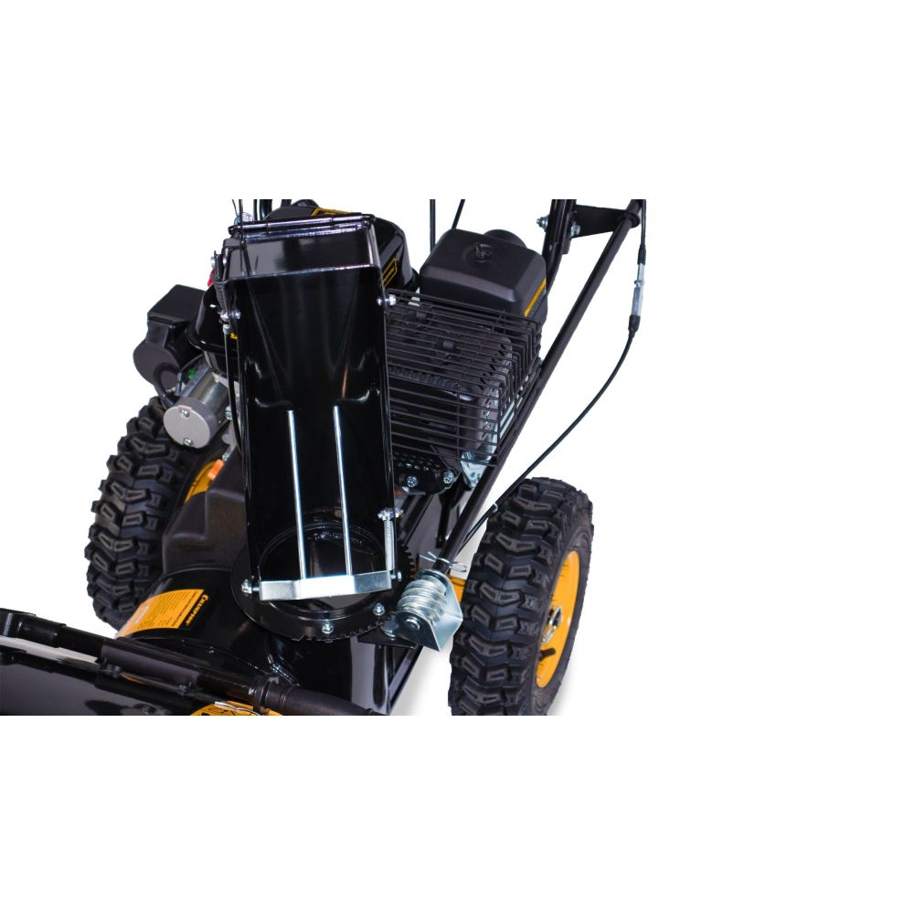 Снегоуборщик бензиновый Champion самоходный, 6.5 л.с., 196 см³, 61 см (ST762E)