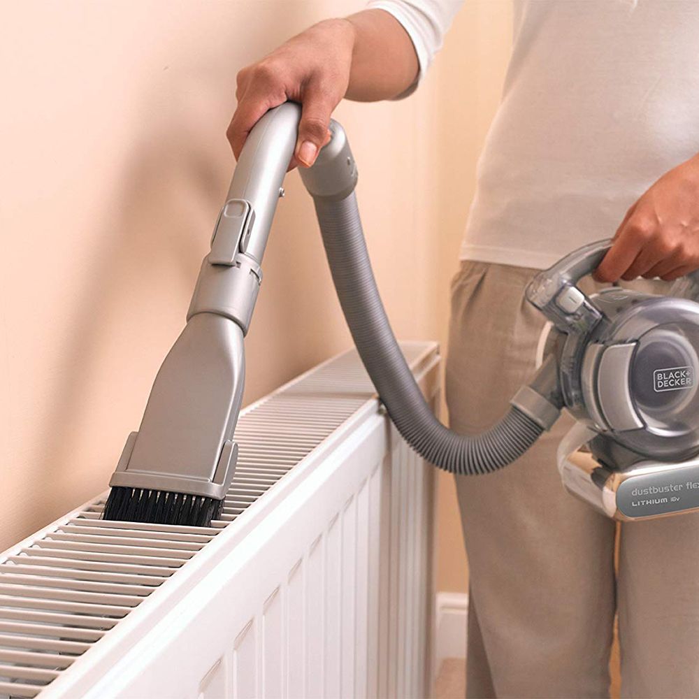 Аккумуляторный пылесос с гибким шлангом BLACK+DECKER PD1820L