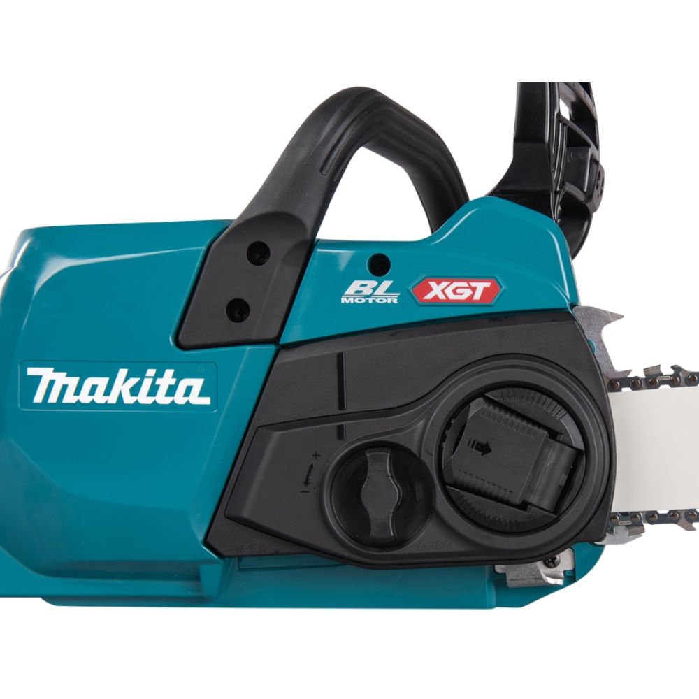 Аккумуляторная цепная пила Makita UC023GT101, 40 В, 40 см, 25.5 м/с, с АКБ 5 Ач и ЗУ