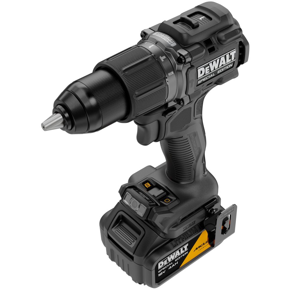 Ударная дрель-шуруповерт DEWALT McLaren Limited Edition DCD86MM2T, 18 В, 2000 об/мин, с 2 АКБ 4 Ач и ЗУ, в кейсе TSTAK