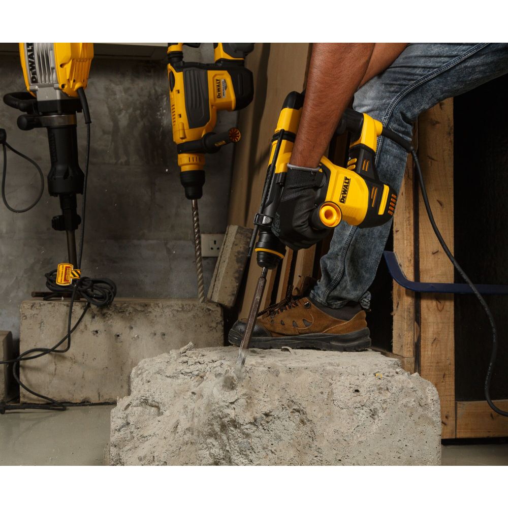 Перфоратор DEWALT D25333K, 950 Вт, 3.5 Дж, 5200 уд/мин, в кейсе TSTAK (D25333K-QS)
