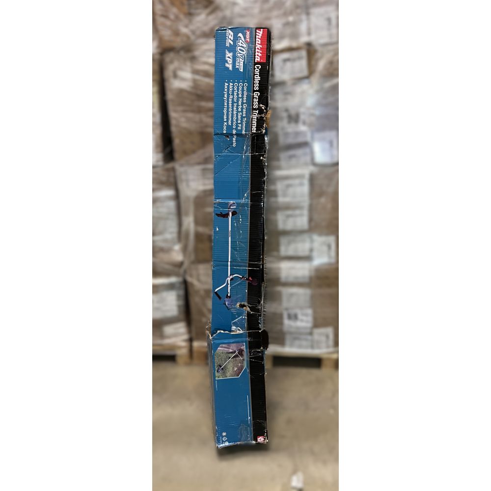 Аккумуляторный триммер Makita UR002GZ05, 40 В, 6500 об/мин, без АКБ и ЗУ (УЦЕНЕННЫЙ ТОВАР) (UR002GZ05/U)
