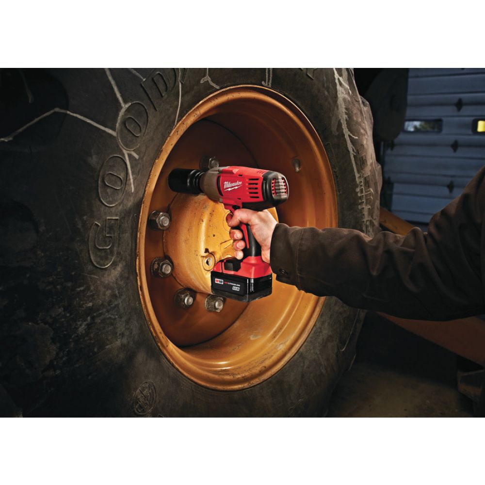 Аккумуляторный гайковерт Milwaukee M18 HD18 HIWF-0, 18 В, 610 Нм, 2200 уд/мин, без АКБ и ЗУ (4933441794)