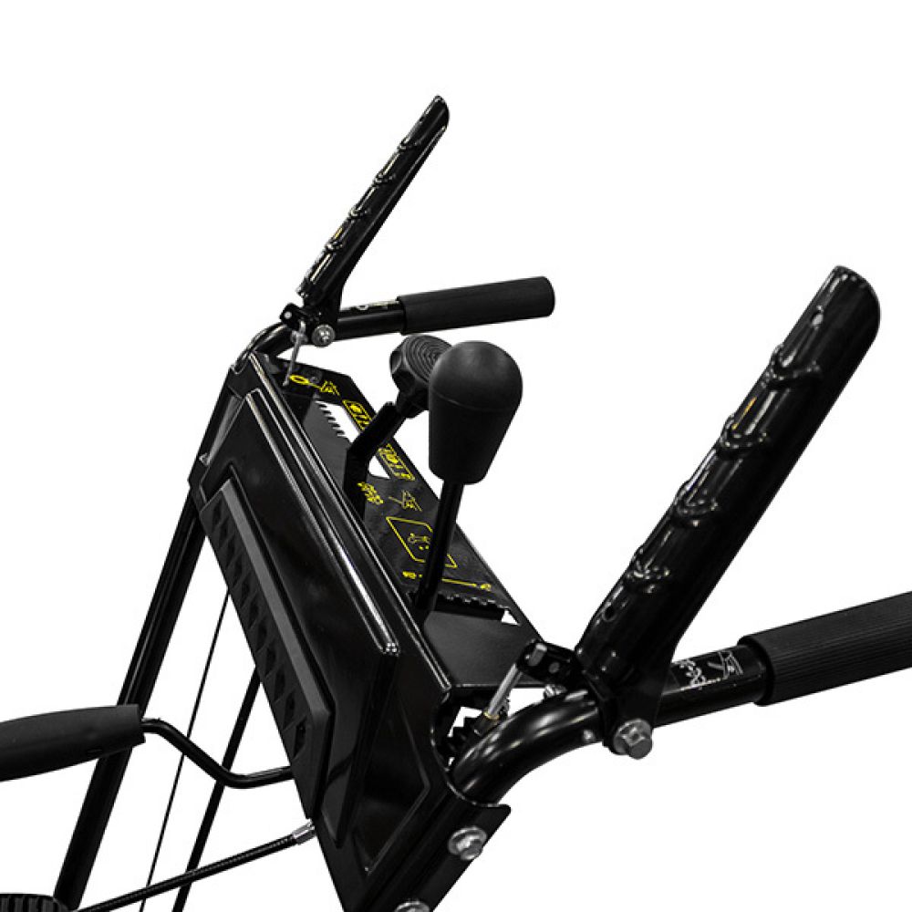 Снегоуборщик бензиновый Champion самоходный, 6.5 л.с., 196 см³, 56 см (ST655)