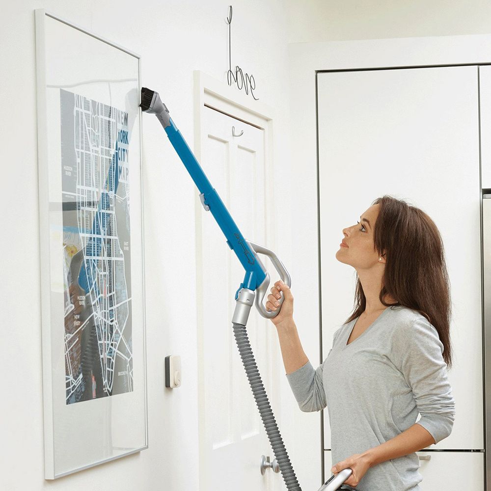 Вертикальный аккумуляторный пылесос BLACK+DECKER MULTIPOWER CUA625BH 2-В-1 с системой сенсорного управления