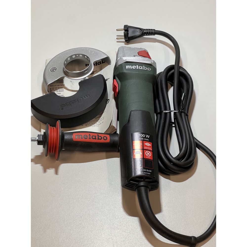 Угловая шлифмашина Metabo WE 17-125 Quick, 1700 Вт, 125 мм, 11000 об/мин, (УЦЕНЕННЫЙ ТОВАР) (600515000/U1A)