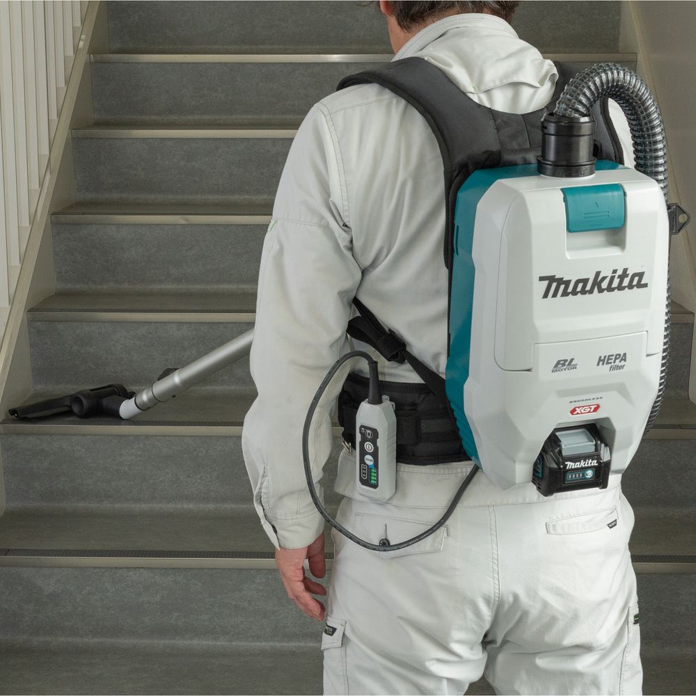 Аккумуляторный ранцевый пылесос Makita VC008GZ09, 40 В, 2 л, без АКБ и ЗУ