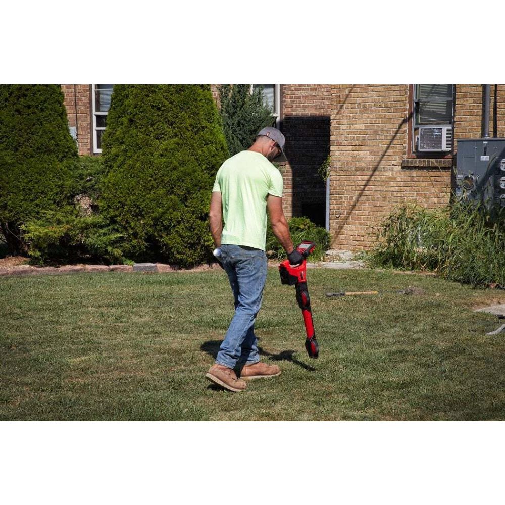 Аккумуляторный локатор Milwaukee M12 PL-201C, 12 В, c АКБ 2 Ач и ЗУ, в кейсе, 4933478615