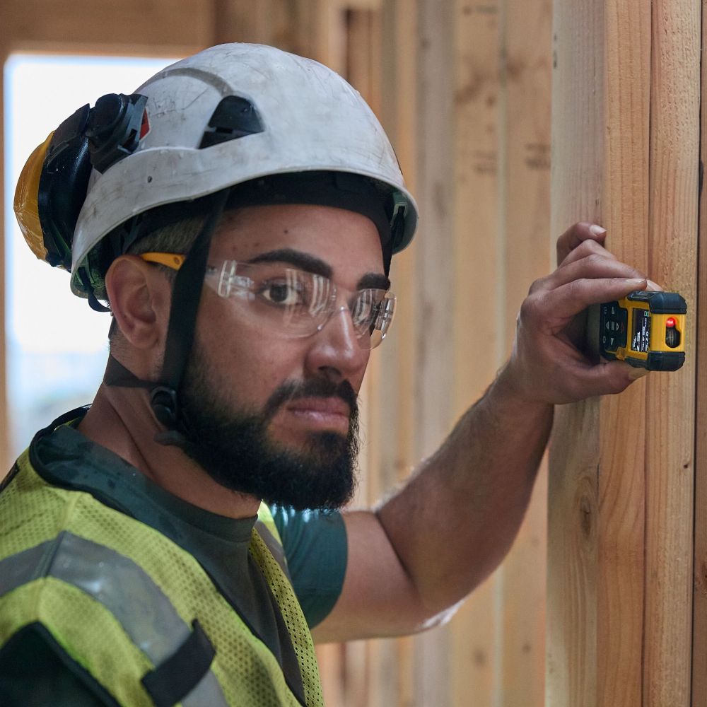 Лазерный дальномер DEWALT DWHT77200, на батарейках, 60 м