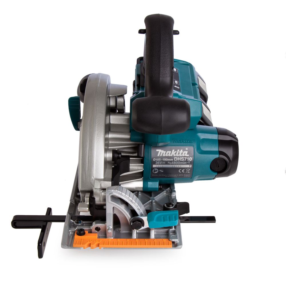 Аккумуляторная дисковая пила Makita LXT DHS710RTJ, в кейсе MakPac-4