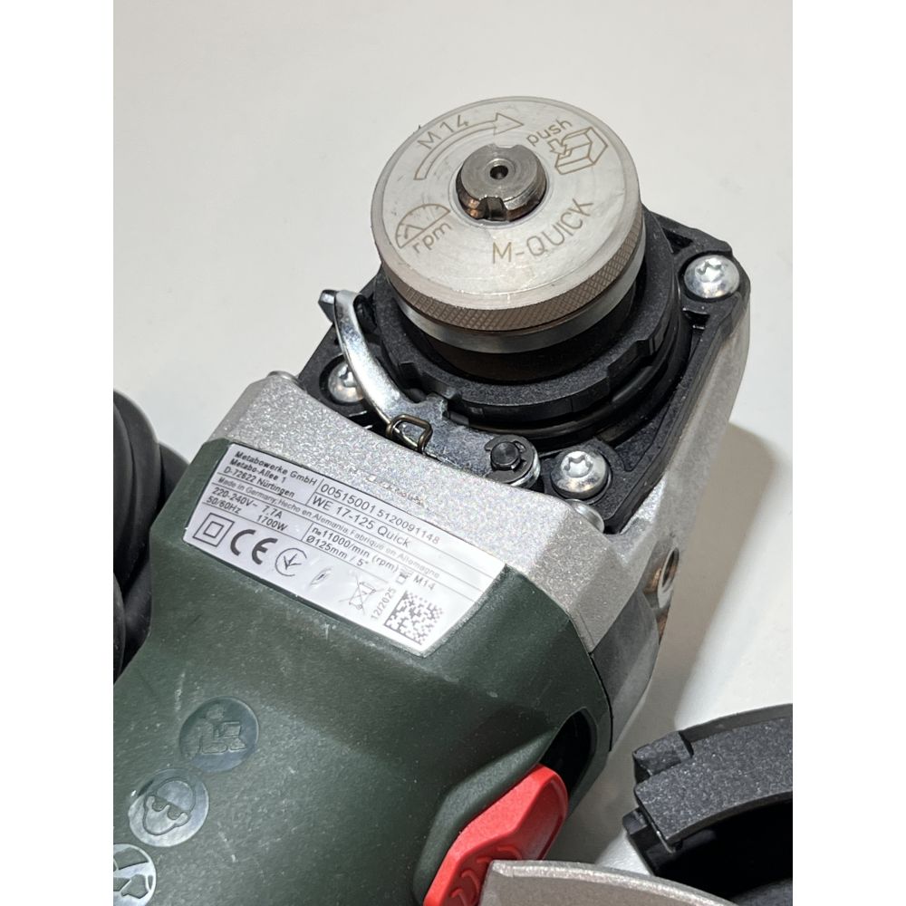Угловая шлифмашина Metabo WE 17-125 Quick, 1700 Вт, 125 мм, 11000 об/мин, (УЦЕНЕННЫЙ ТОВАР) (600515000/U2)