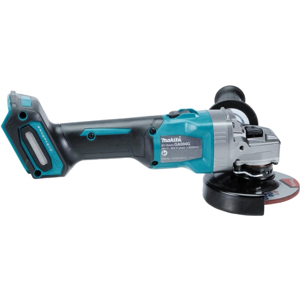 Аккумуляторный набор Makita, 40 В: угловая шлифмашина GA004 + фрезер RT001, с 2 АКБ 4 Ач и ЗУ, в 2 кейсах MakPac
