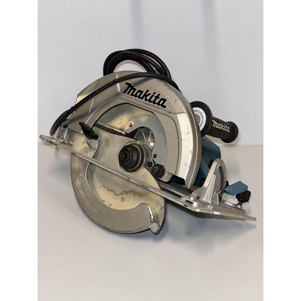 Дисковая пила Makita HS0600, 2000 Вт, 270 мм, 4300 об/мин, (УЦЕНЕННЫЙ ТОВАР) (HS0600/BU)
