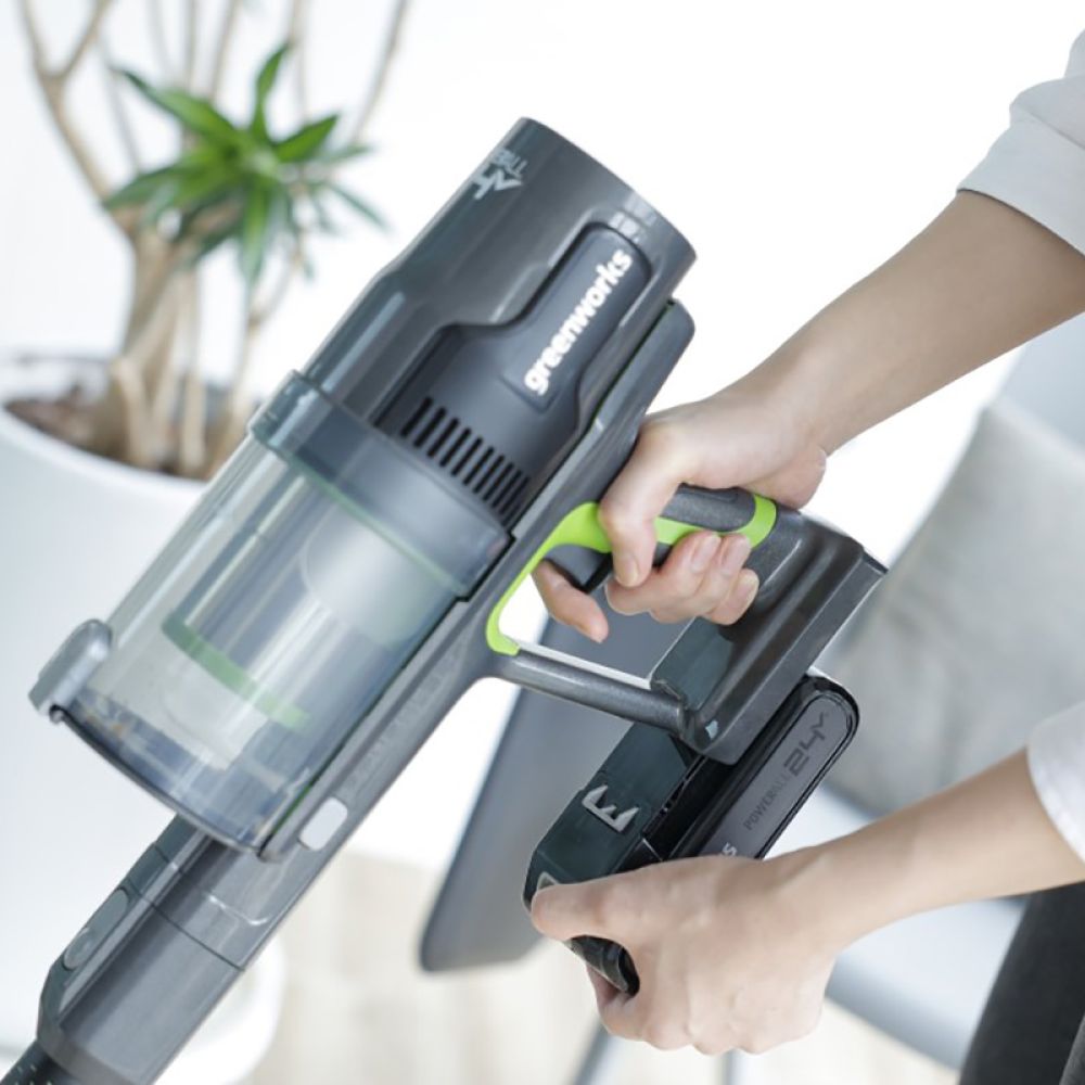Пылесос беспроводной вертикальный аккумуляторный Greenworks, 24V, с 1хАКБ 4 Ач и ЗУ, 4701407UB