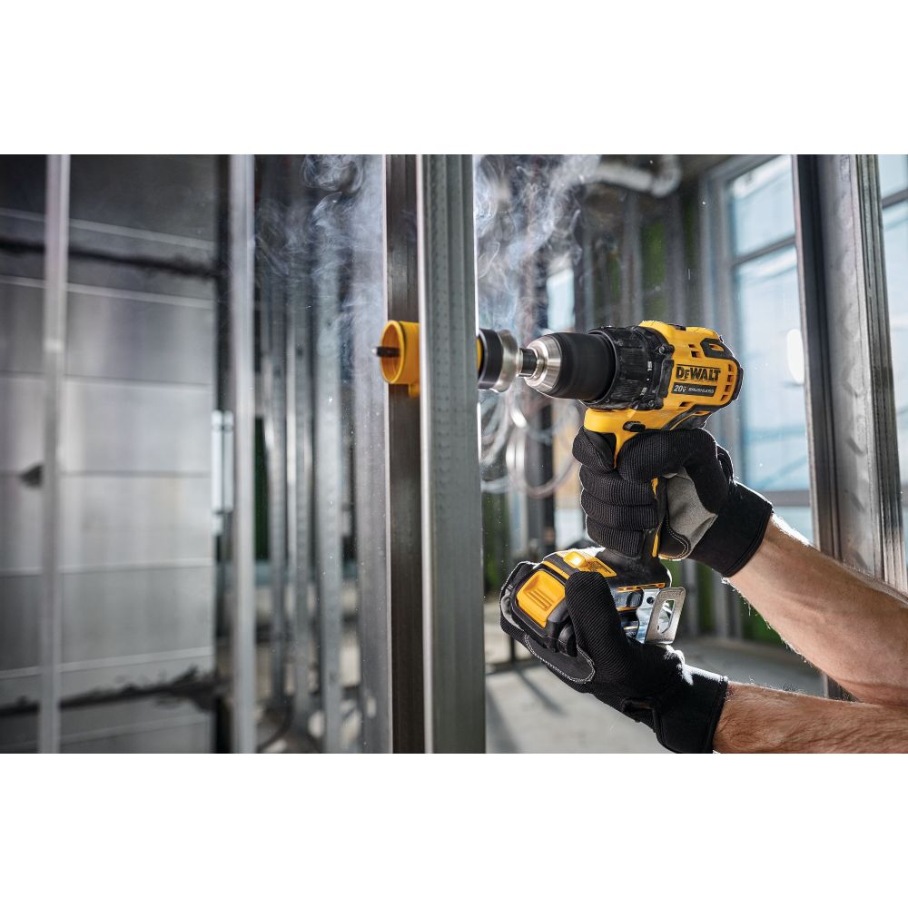 Аккумуляторная дрель-шуруповерт DEWALT DCD708D1T, 18 В, 1650 об/мин, с АКБ 2 Ач и ЗУ, в кейсе TSTAK (DCD708D1T-QW)
